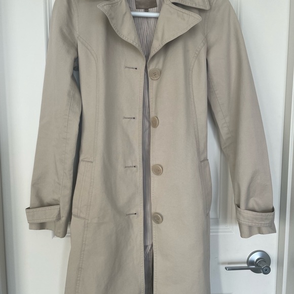 Women’s SmartSet trench coat XS. Classic style. 100% cotton exterior. Lined - Picture 3 of 10